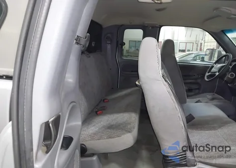 2001 Dodge Ram 2500 St z USA, uszkodzony, nr VIN 3B7KF23651G735797